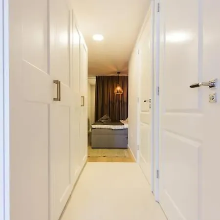 Apartment Haya Seaview - The Pier Den Haag